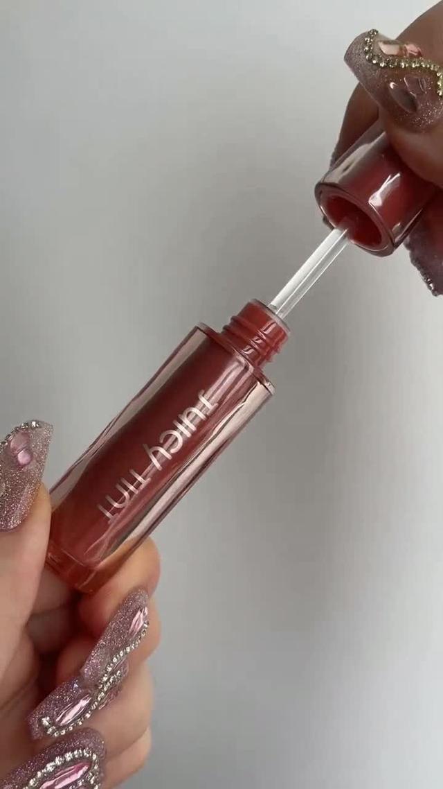 Un gloss longue durée à moins de 2 € ?