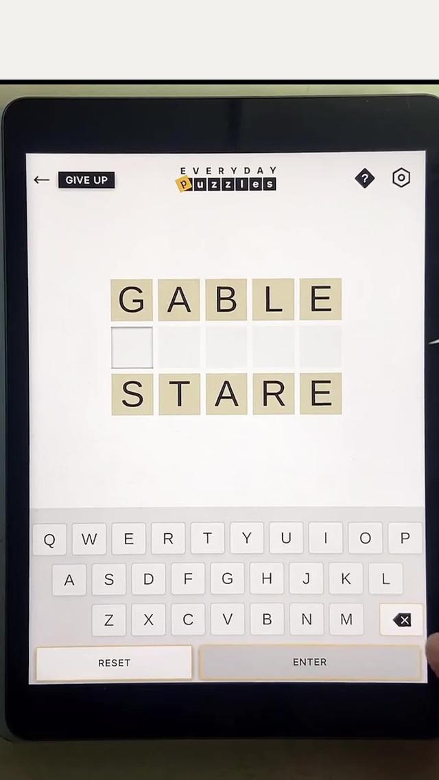 Play EveryDay Puzzles now!