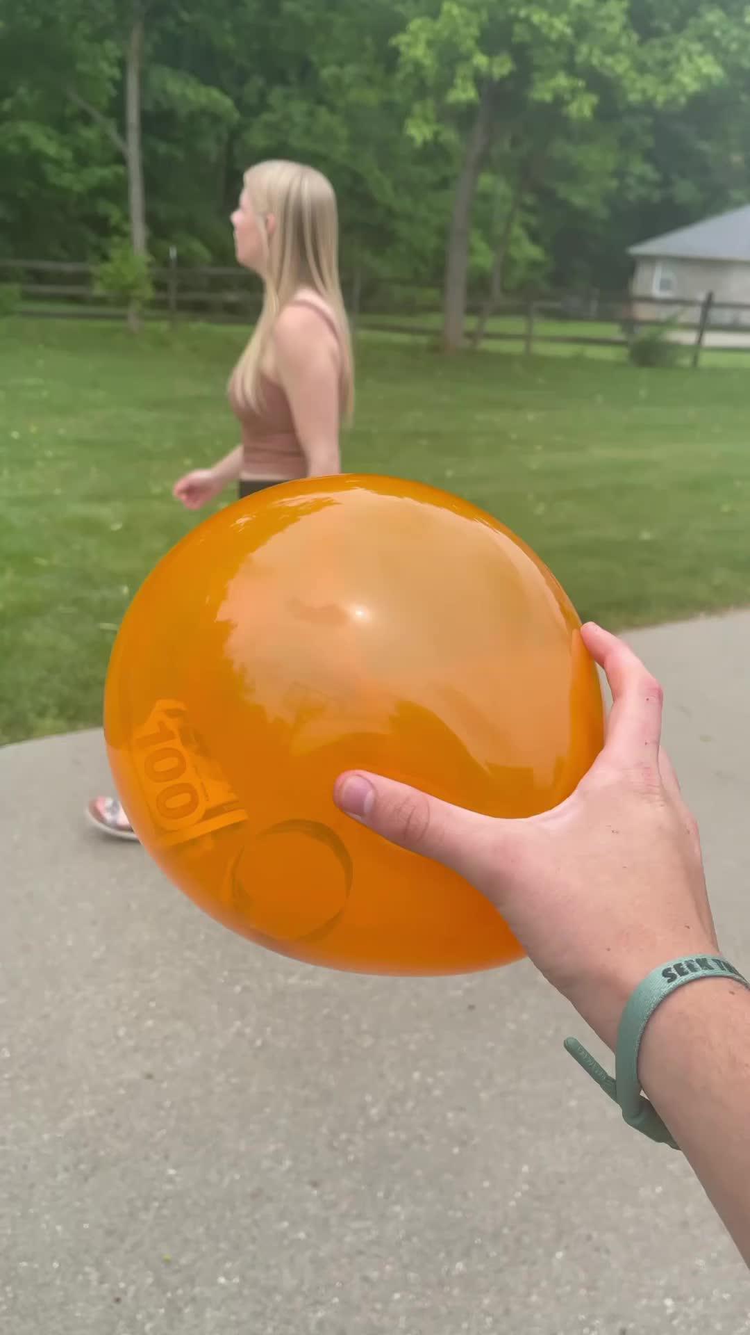 Set exclusive  keyboard& themes for your Phone