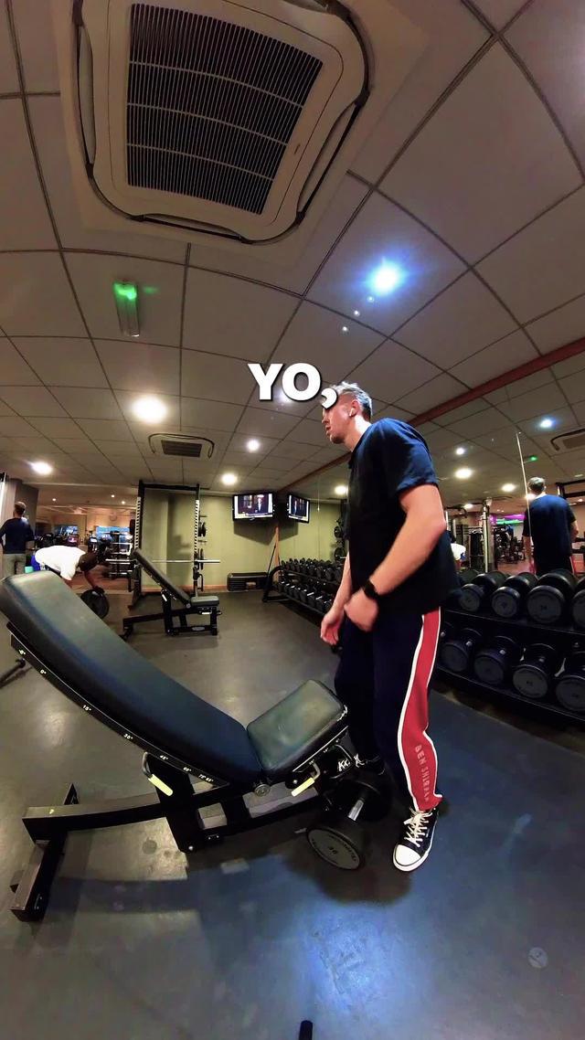 Install GymStreak and get tailored workout plan suited to your body type & personal training goals.