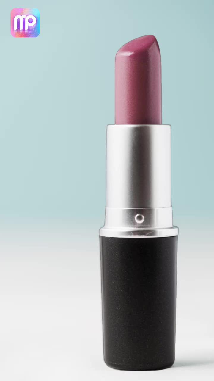 Try our AI Photo Editor to give your photos a fresh new look! Experience it now!