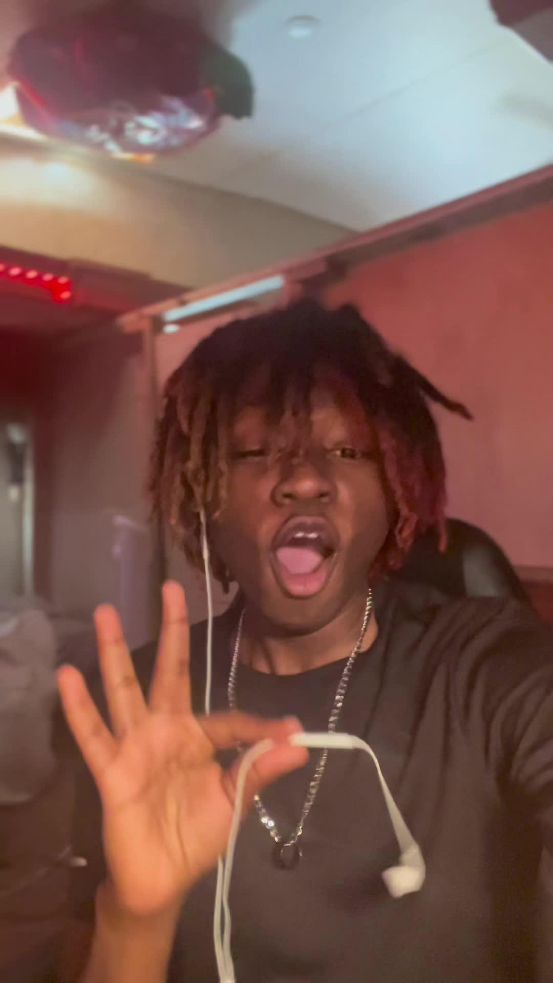 The swipe wipe app is Best way to clear storage