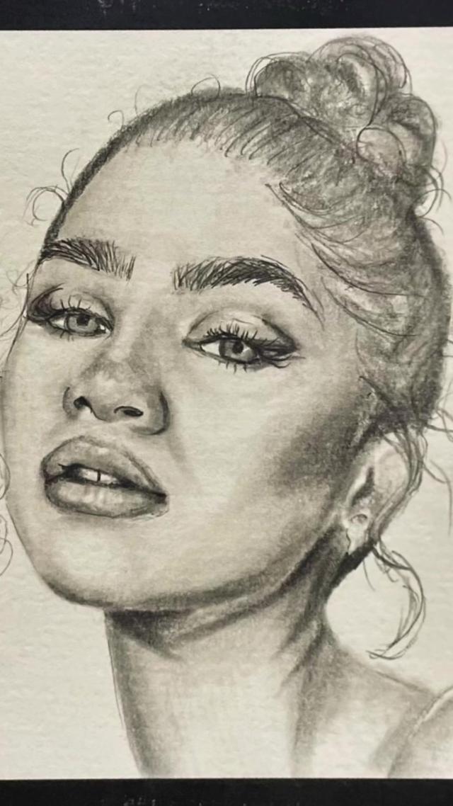 Replying to @theyluv_baileyc Ok 😉 #cupixel #drawingapp #augmentedreality #zendaya #realism