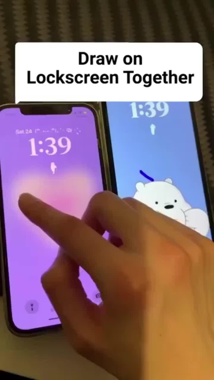 Dating with my boyfriend on the lock screen