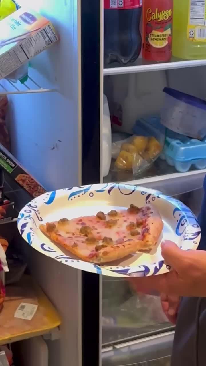 Track calories from your gallery.Try a healthy diet today!