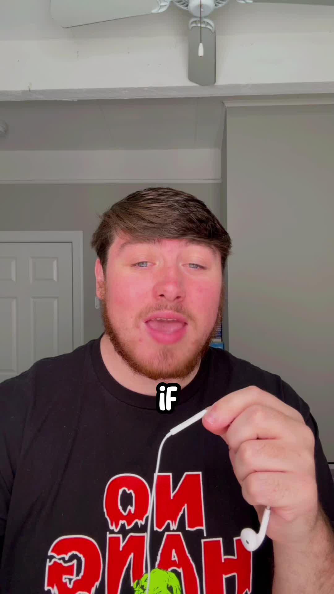 Free up iPhone storage in seconds with Cleanup!