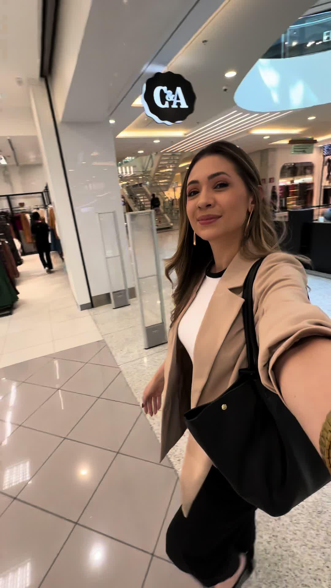 Compre seus looks no app C&A. Baixe agora e aproveite!