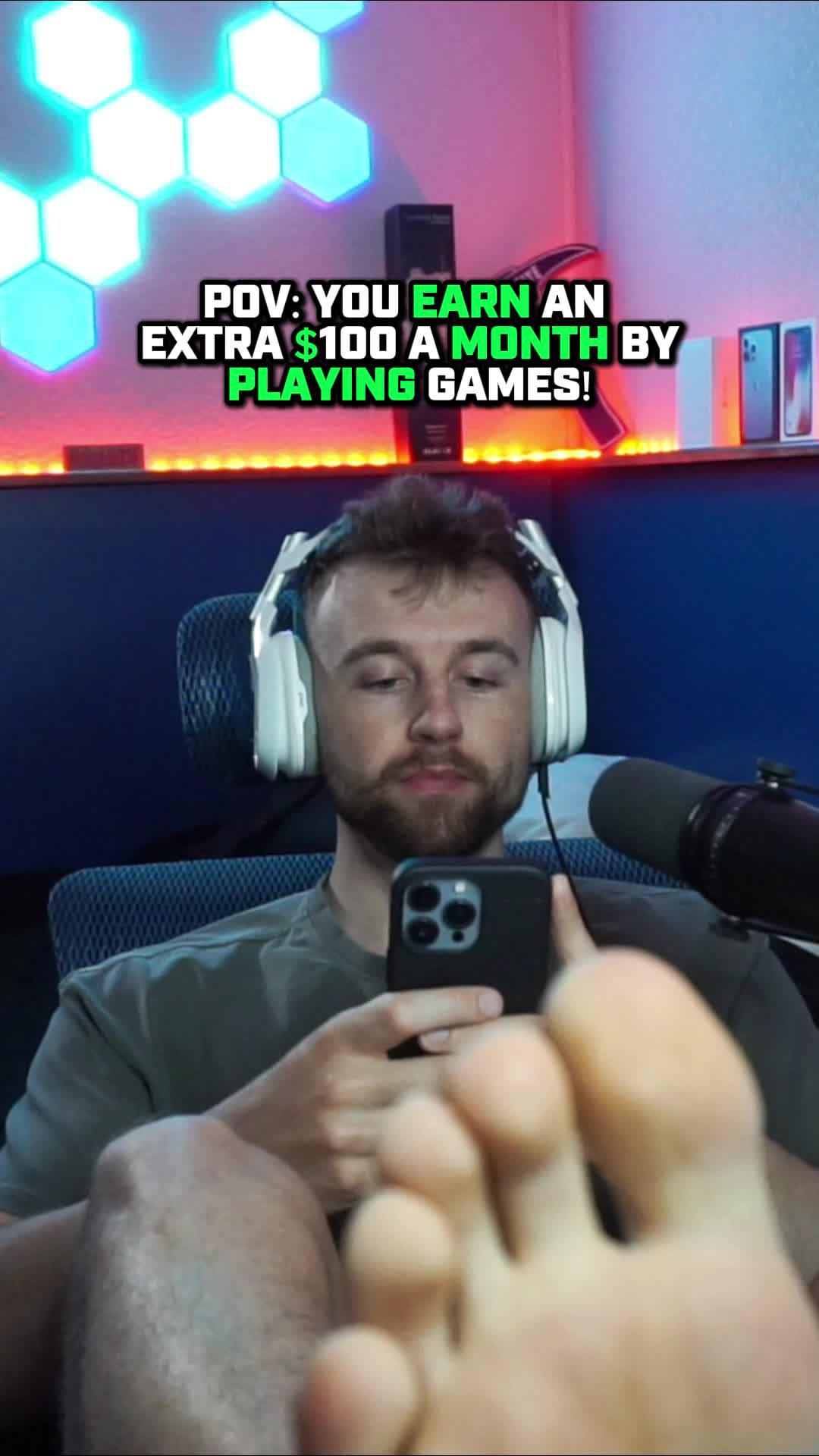 Turn playing time into earning time - up to $100 a month with Benjamin!