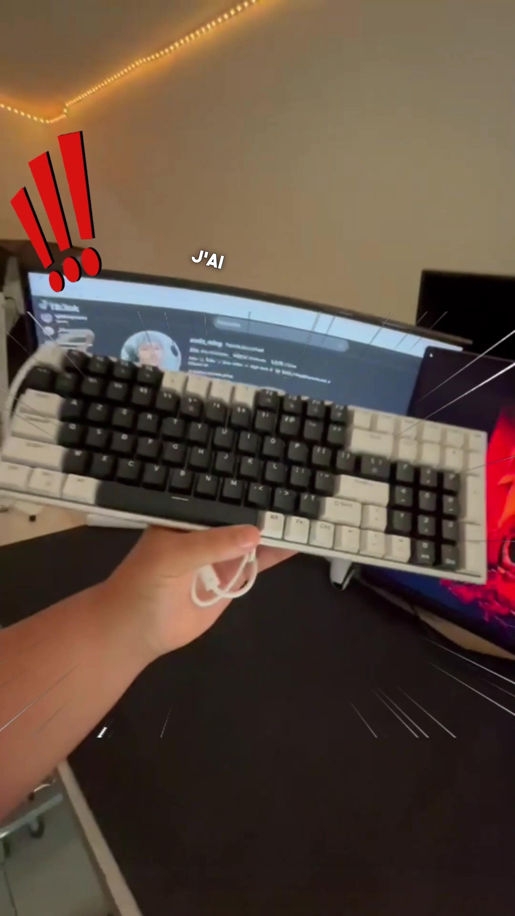 Code : dpv8362 @Temu  J’ai reçu ce clavier gamer mécanique gratuitement Temu vous offre plein d’articles gratuit comme ce clavier gamer pour PC pour faire un setup gaming c’est incroyable et vous pouvez en profiter avec ce code dpv8362 dans la barre de recherche de Temu et le lien dans ma bio 🔗 Uniquement pour les nouveaux utilisateurs avec les commandes éligible  ‼️ - Temu, vous la livraison gratuite et retour sous 90 jours 🥰 - et les paiements sont sécurisés 😉 Cette publication est sponsorisé par Temu France   #Temu #gaming #claviermecanique  #gratuit #tech  #setup  #temuhaul  ##PC ##clavier