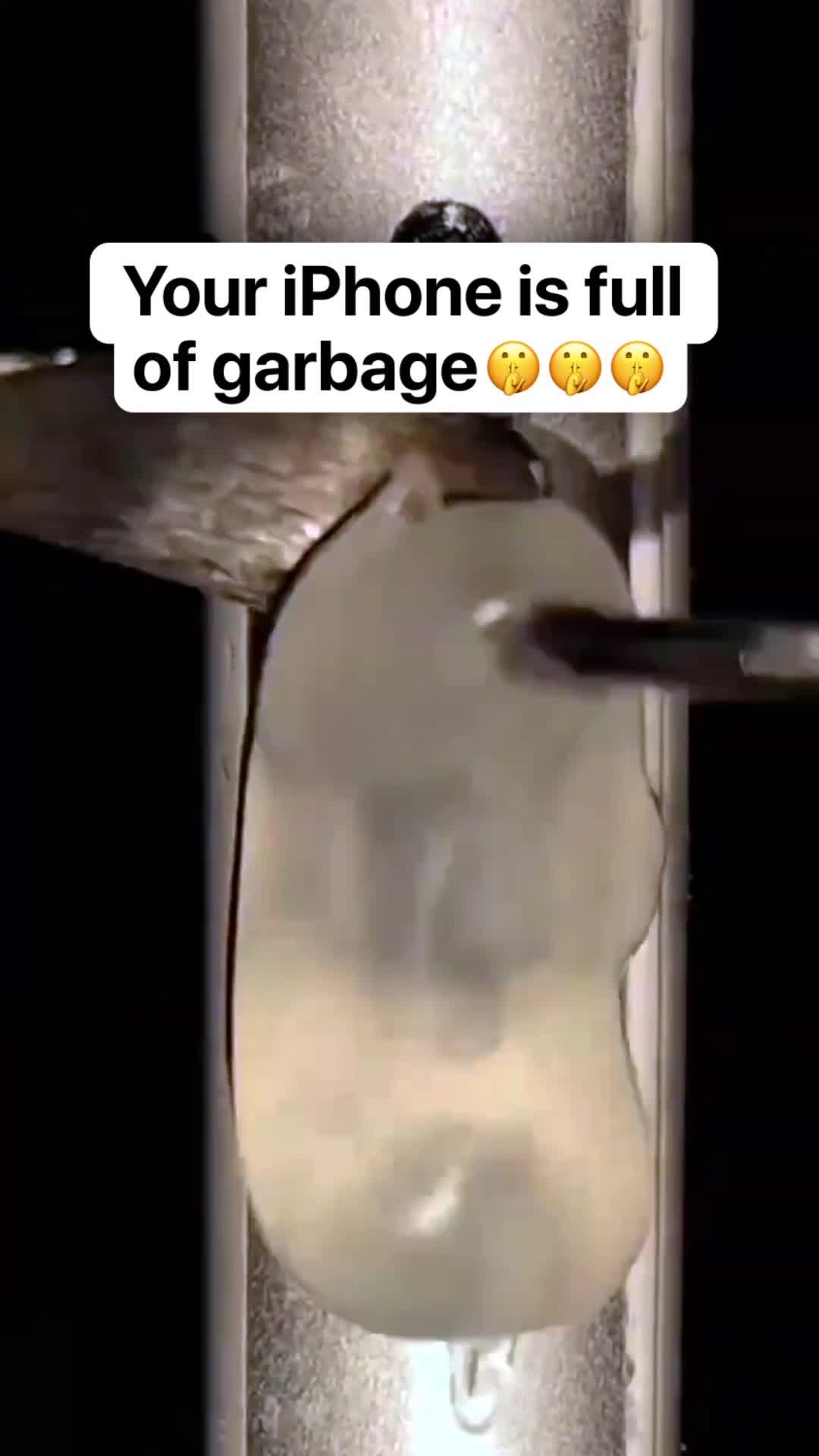 Free up storage with Cleanup app just in seconds.