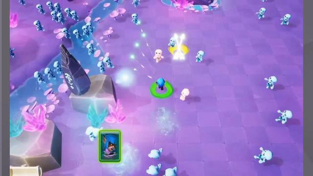 Build a deck of heroes and beat armies from around the planet!