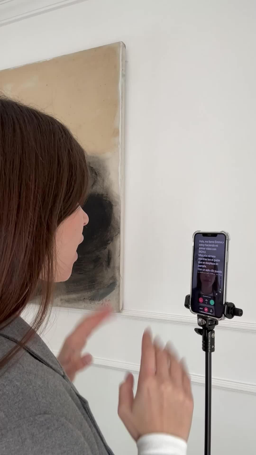 Easy way to create high quality videos - use BIGVU teleprompter app!
