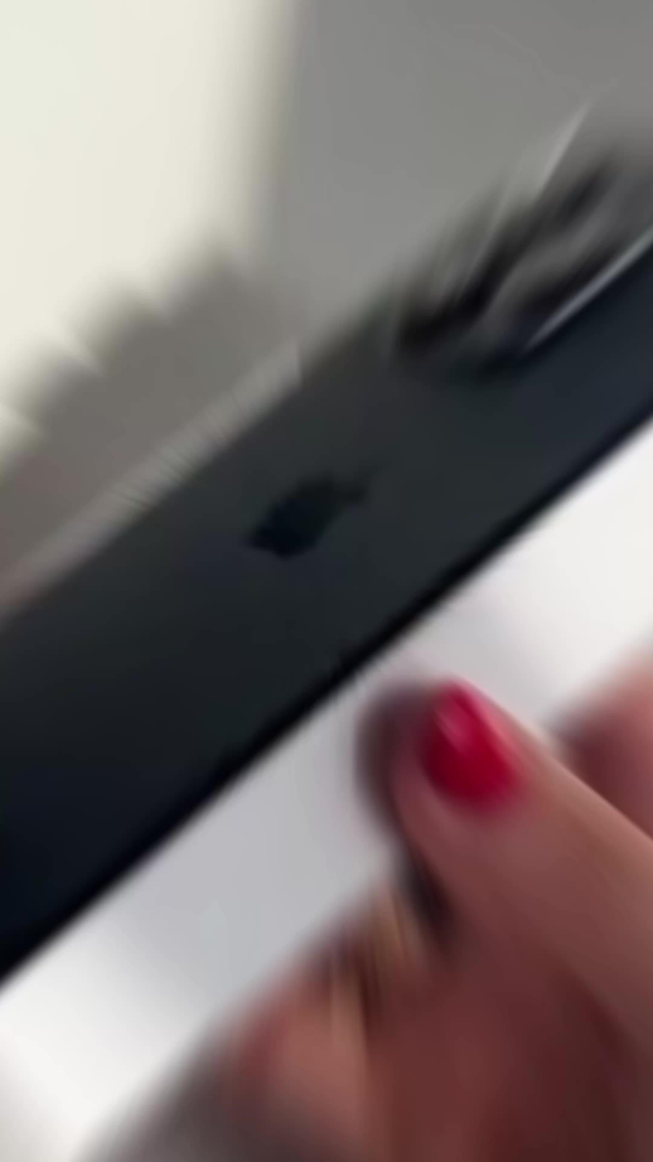 Free up iPhone storage in seconds with Cleanup!