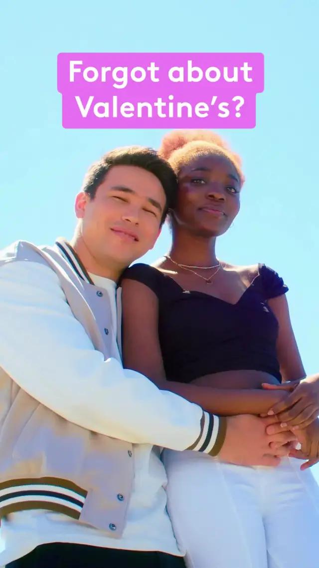 Capture every Valentine's Day selfie exactly as you imagined