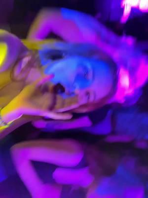 Make Your Stories from Bestie‘s Angle