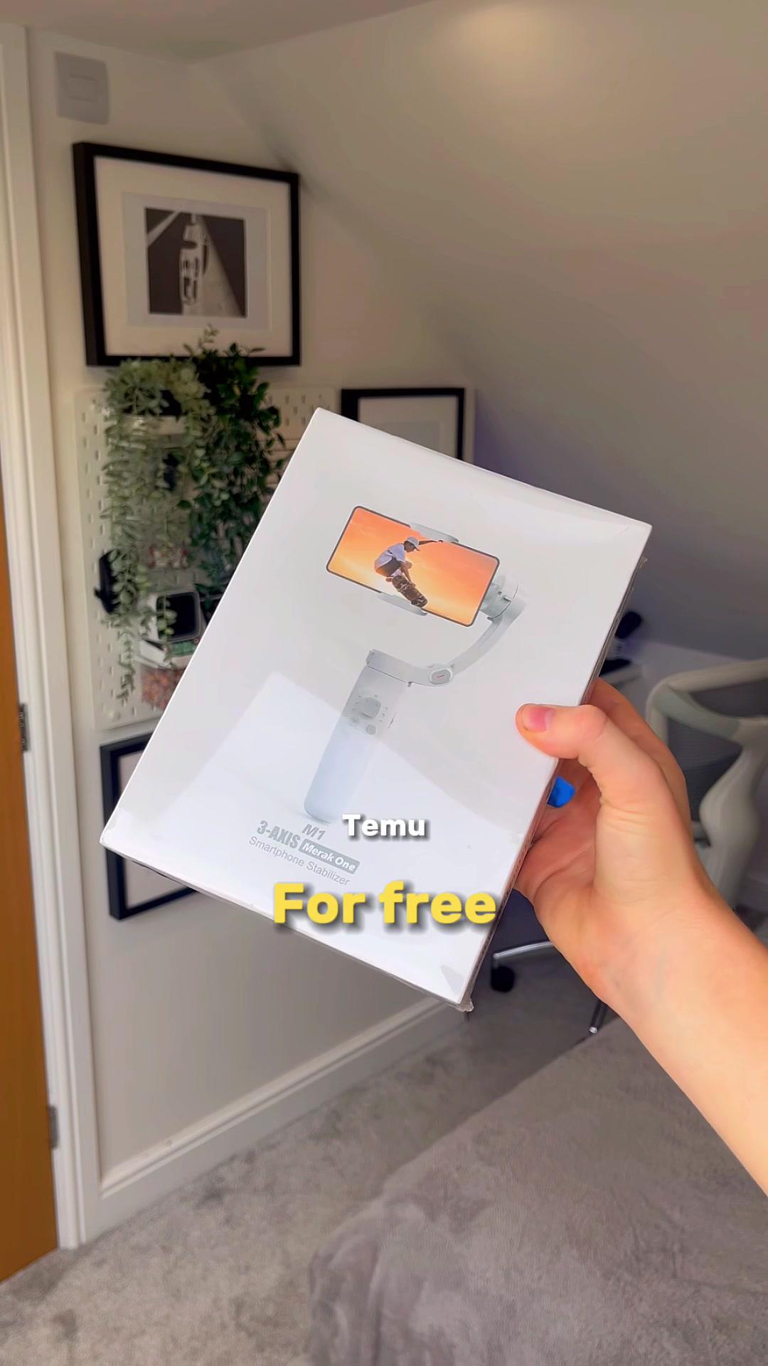 This gimble for free is wild! | 🔍c0de: dnj9875 for #temu 3-10 free items & 🔗 in bi0 (app new users only with qualifying orders)  -  #tech #techtok #cameracontrol #gimbal #iphone #phonegimbal #stabilizer #temumethod  #temufree #temufinds #temuhaul #temufreegift #gaming #pc #rilestech
