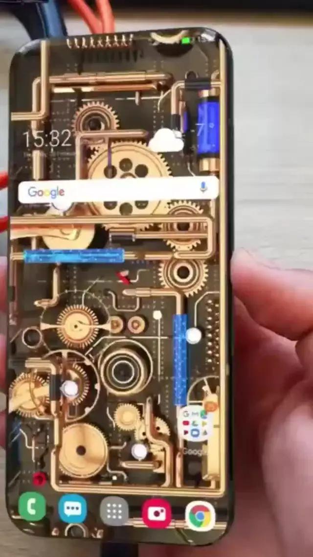 This application is very beautiful, there are many different pictures, each can be a wallpaper