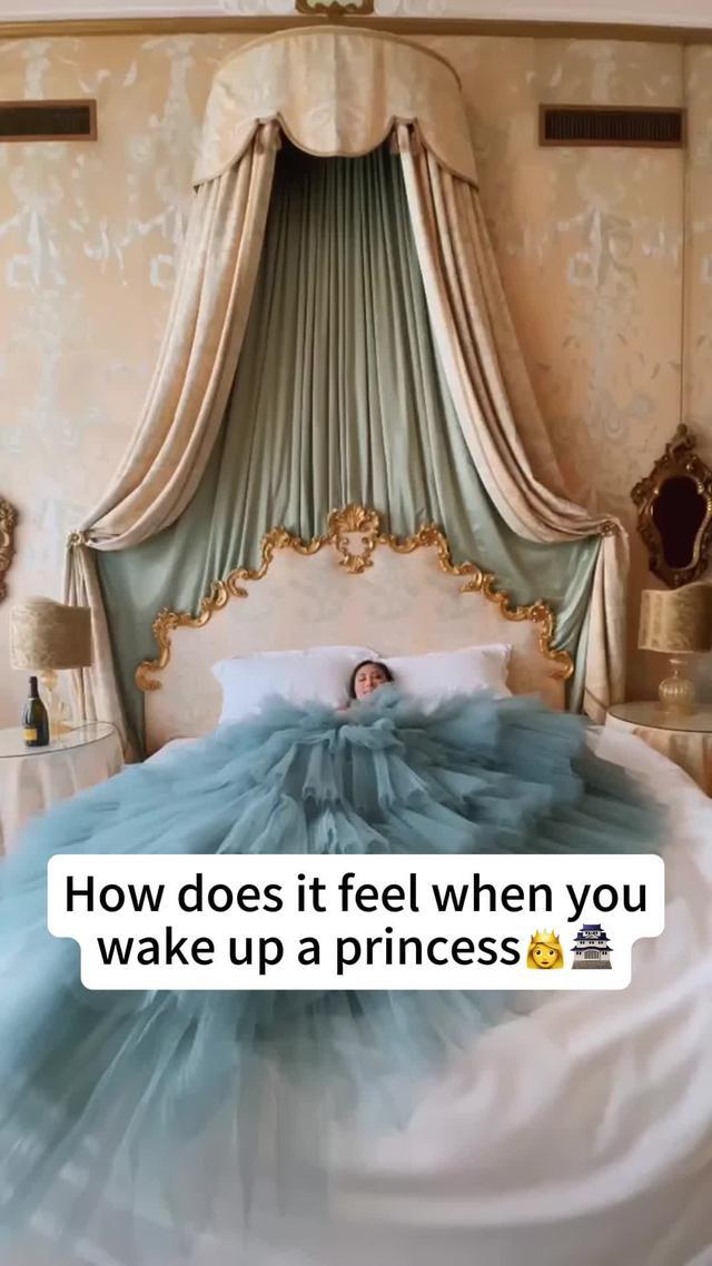 Chat to your AI friends!