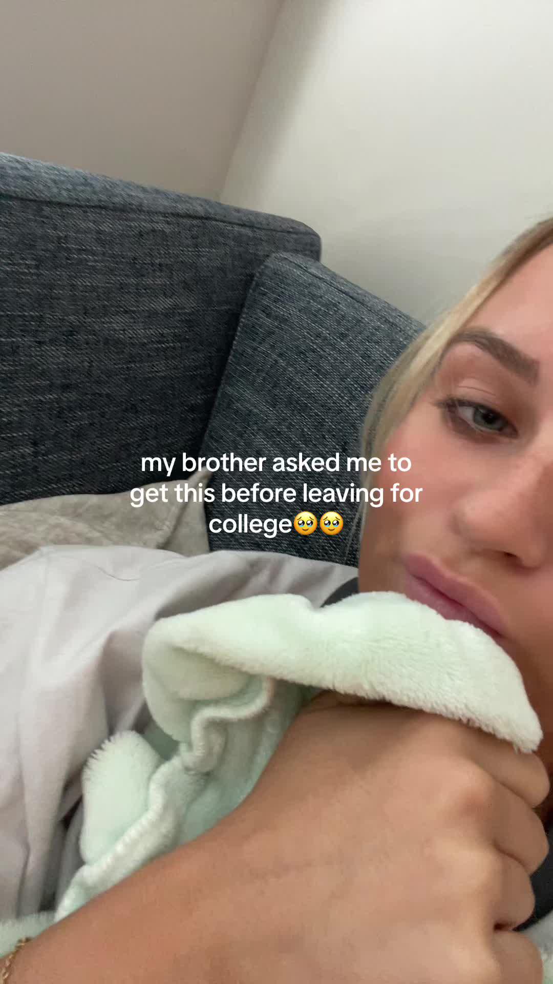 Missing the bestie  #littlebrother #stayingintouch #college #bestfriends #leavingforcollege #relateable #hometownfriends #trending #bffs