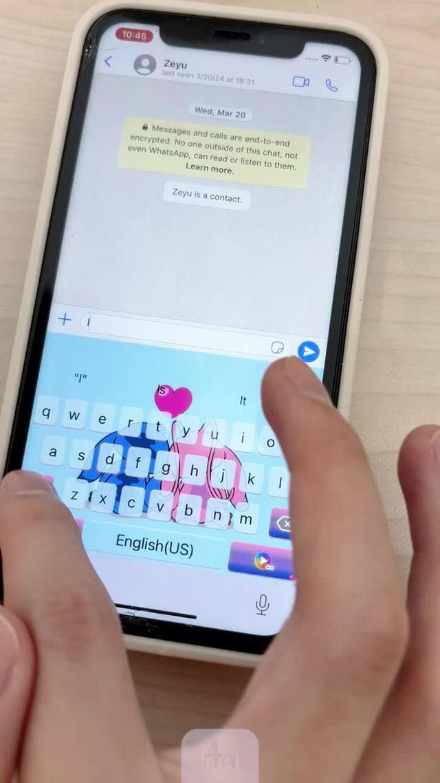 Set exclusive  keyboard& themes for your Phone