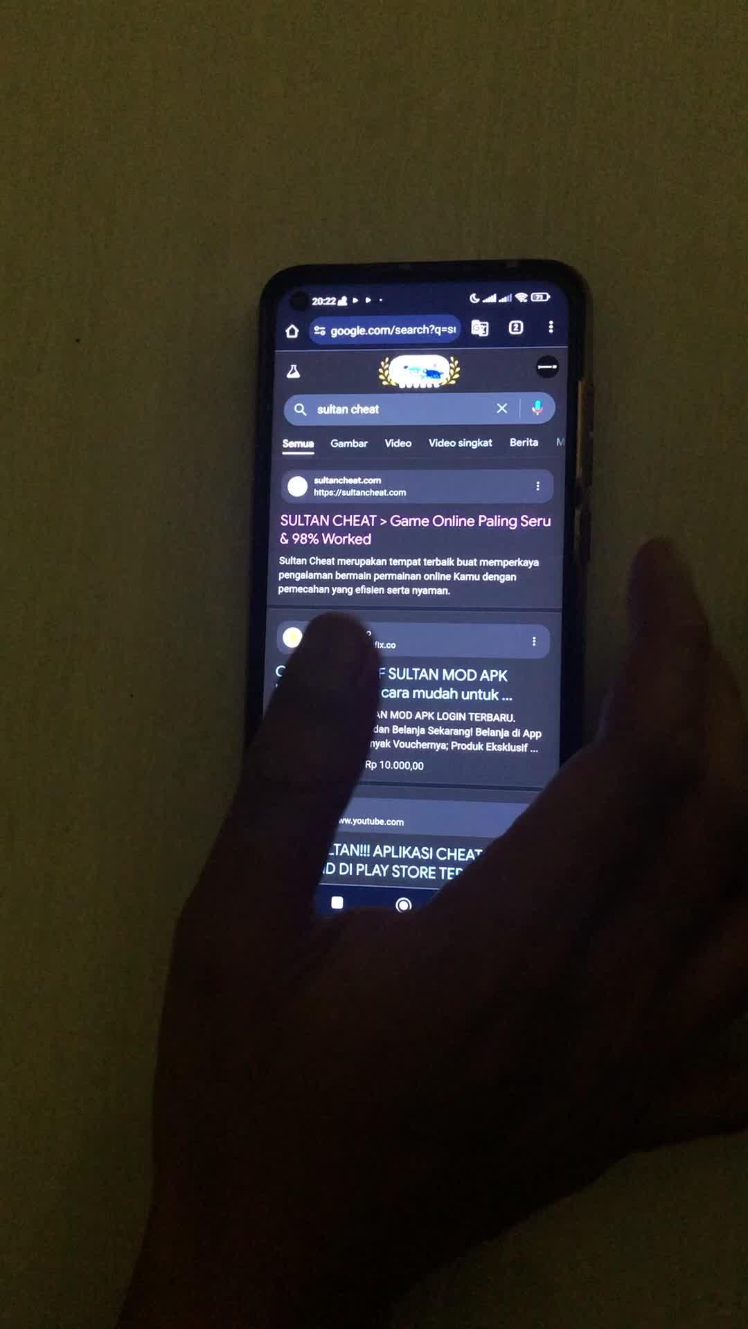 untung gw denger saran temen gw klo main tuh jangan kosongan main tuh pake chit...