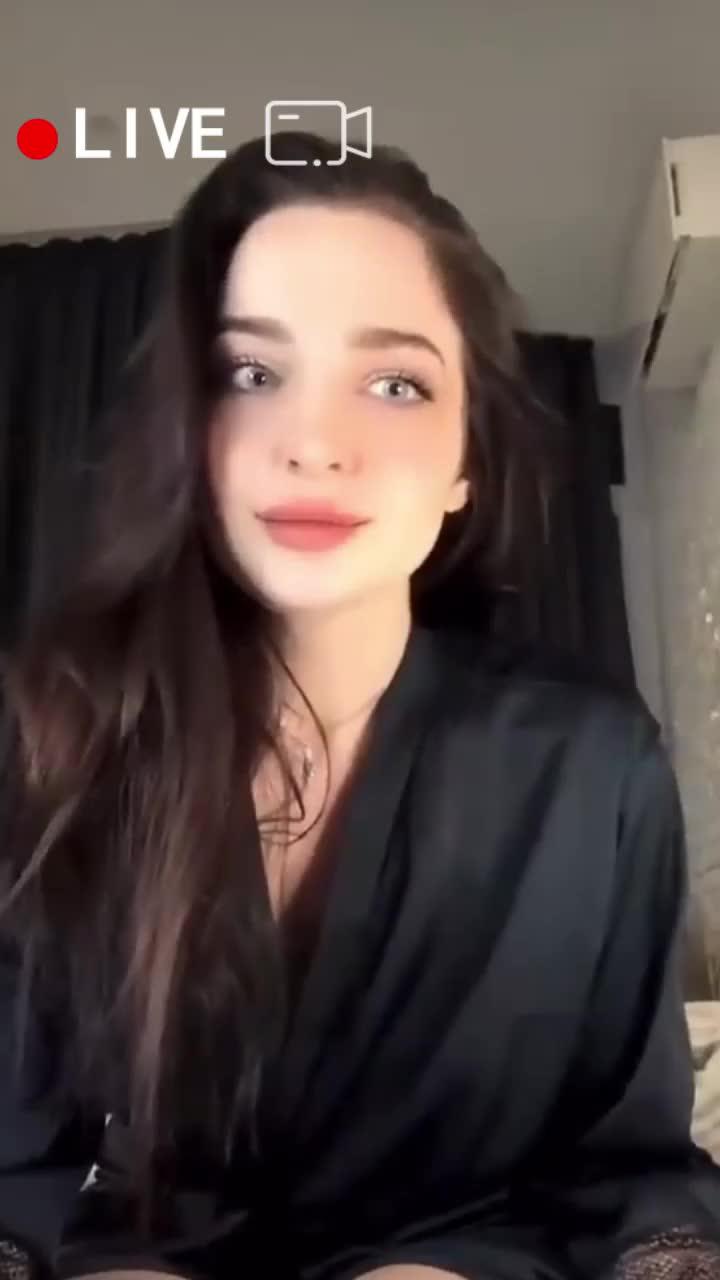 Come download and start chatting.