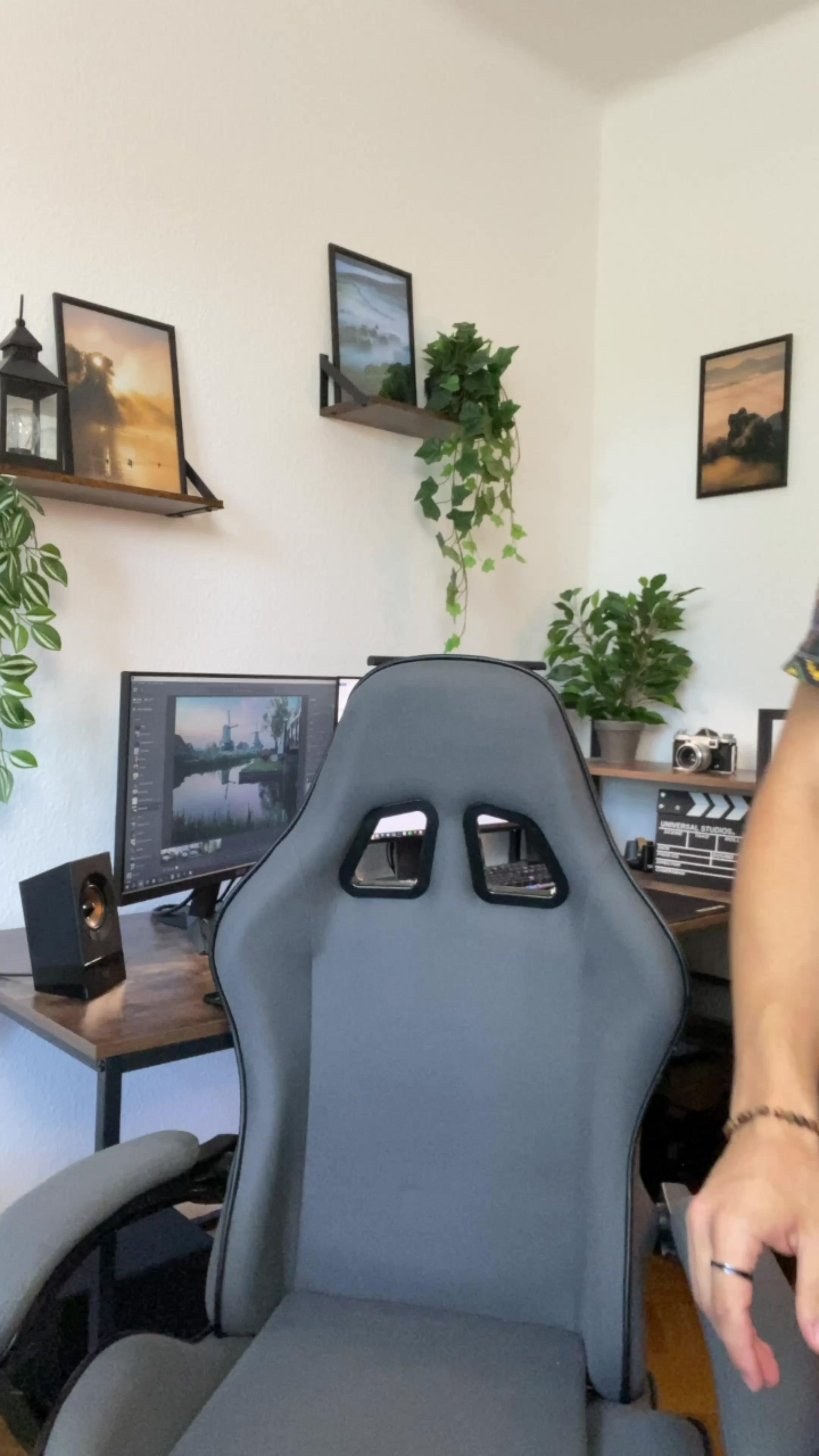 Deine Finanzen versinken im Chaos? Hol dir den Überblick kostenlos zurück mit Finanzguru.