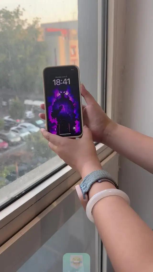 Set exclusive  keyboard& themes for your Phone!