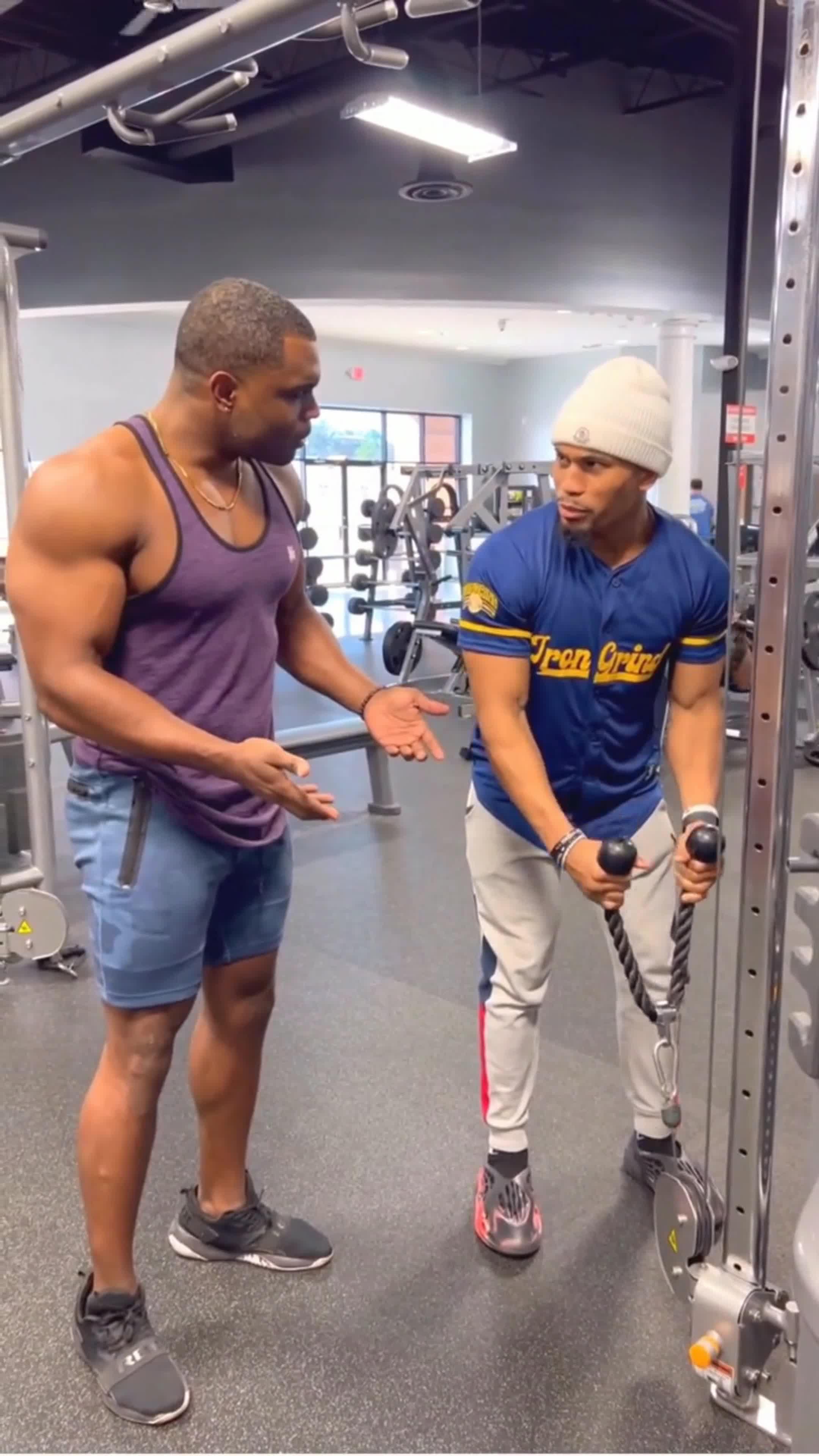 Muscle gain issues? Get stronger, faster with AI!