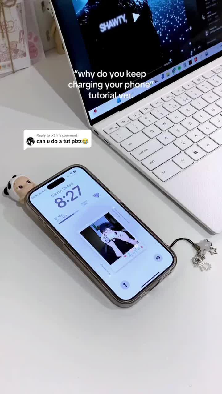 Set exclusive widgets & themes for your Phone