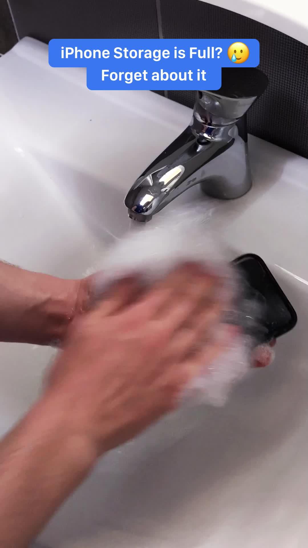 IPhone memory is full! Install Magic Cleaner to fix it now!