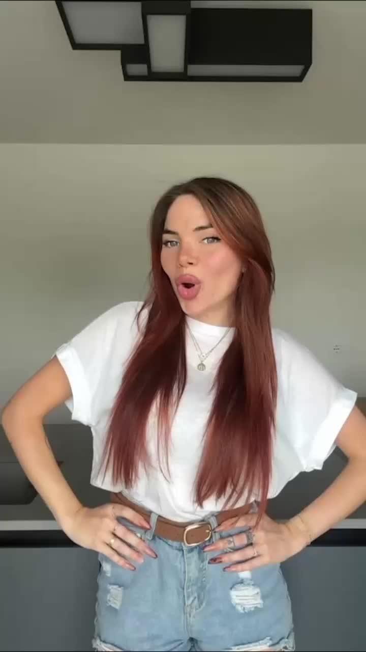 Scarica ora Trendly! L'app di moda di cui si stanno innamorando migliaia di ragazze