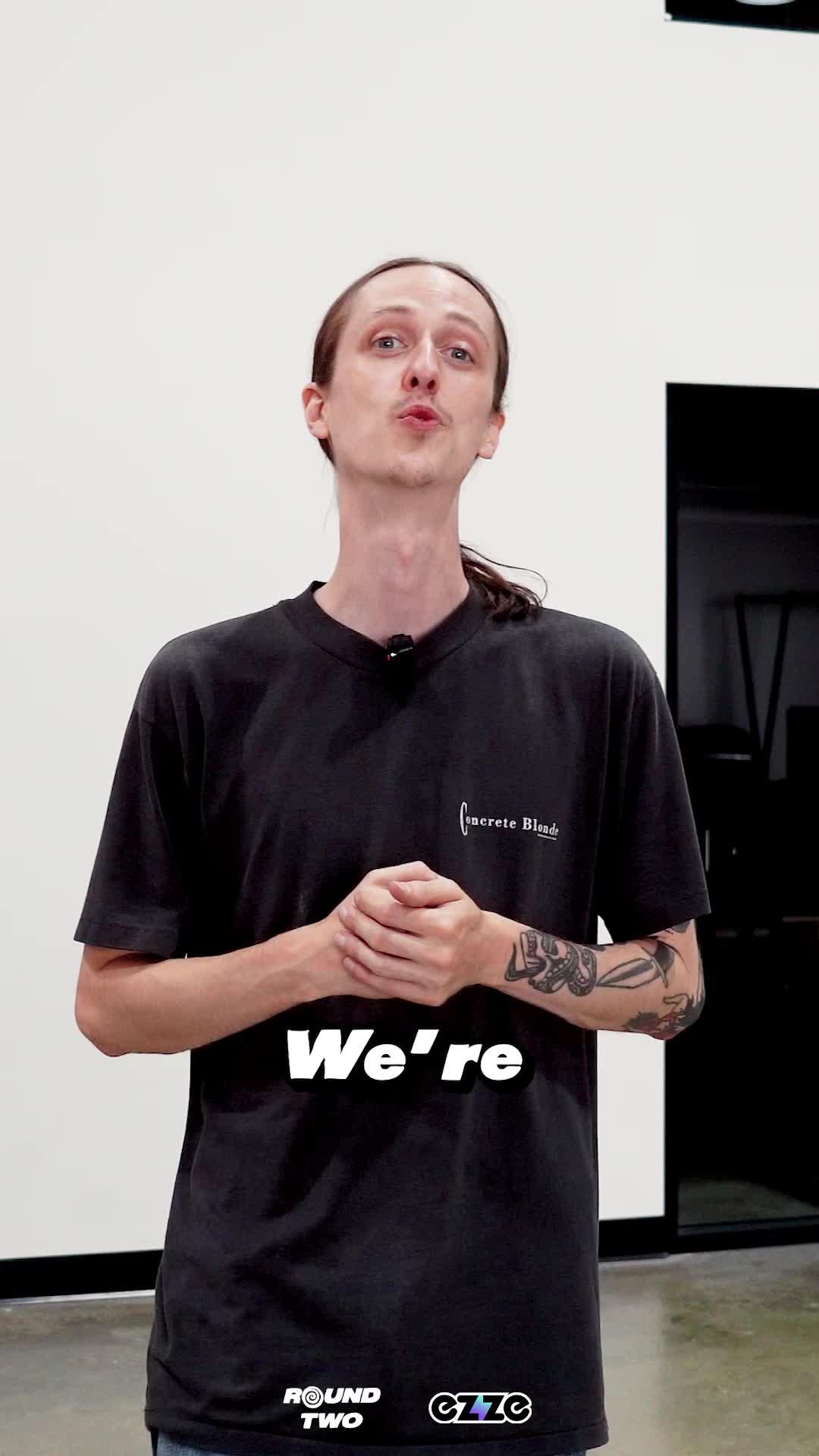 No gatekeeping here :) Discover sneaker and vintage steals and deals through the all-new Ezze app.