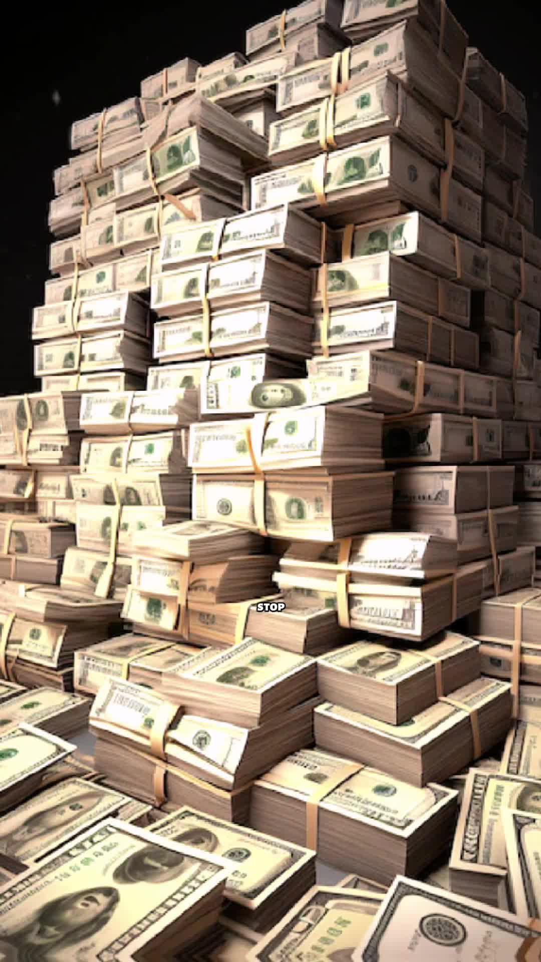 Free up iPhone storage in seconds with Cleanup!