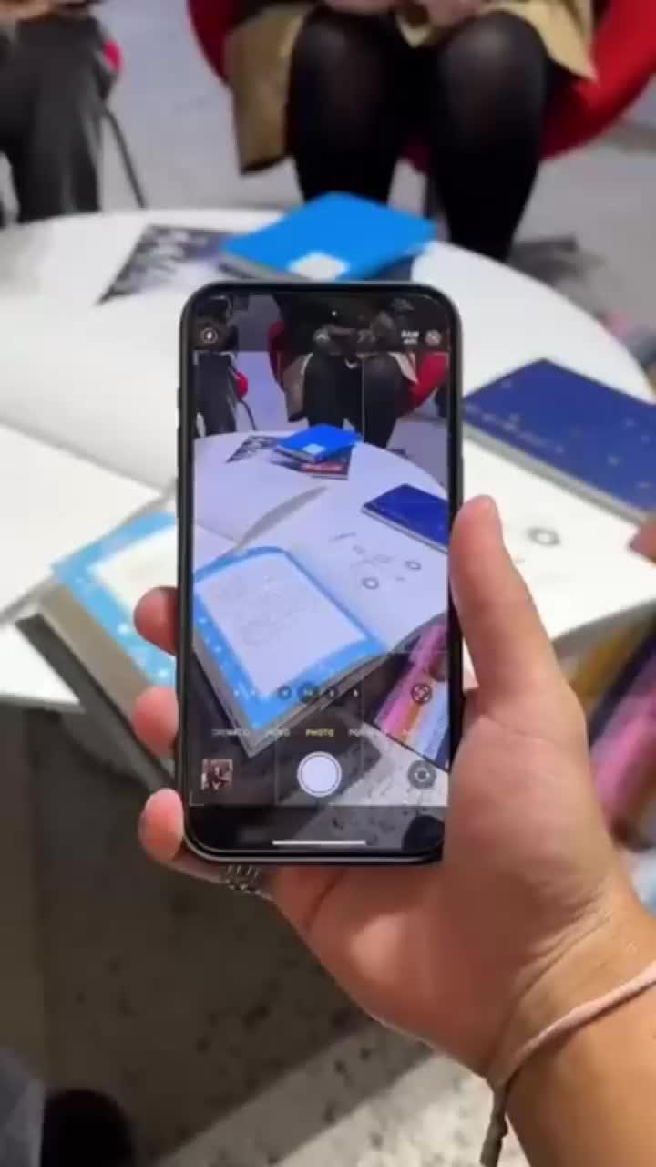 Translate photo application, directly translate any text with camera with 1 click