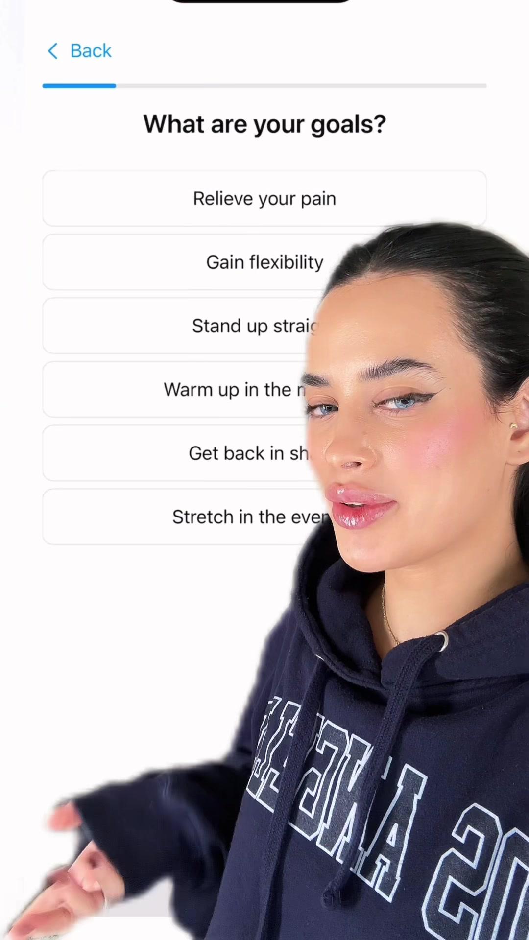 physiotherapist available? Don't worry, Weasyo helps you with it 💕 #greenscreenvideo #weasyo #wellness