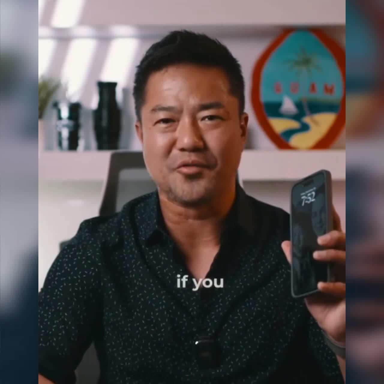 AI Phone provides real-time transcription,keyword highlighting, real-time translation of calls.