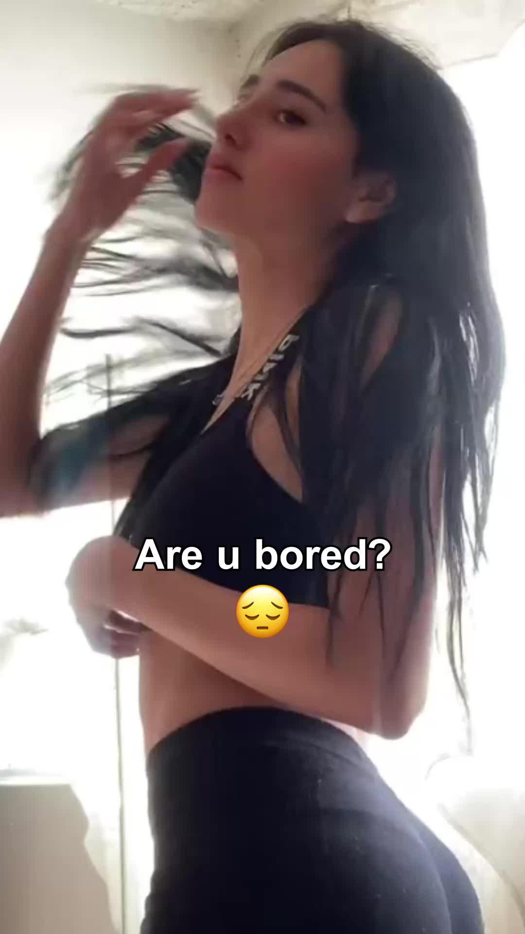 Wanna meet cute girls？