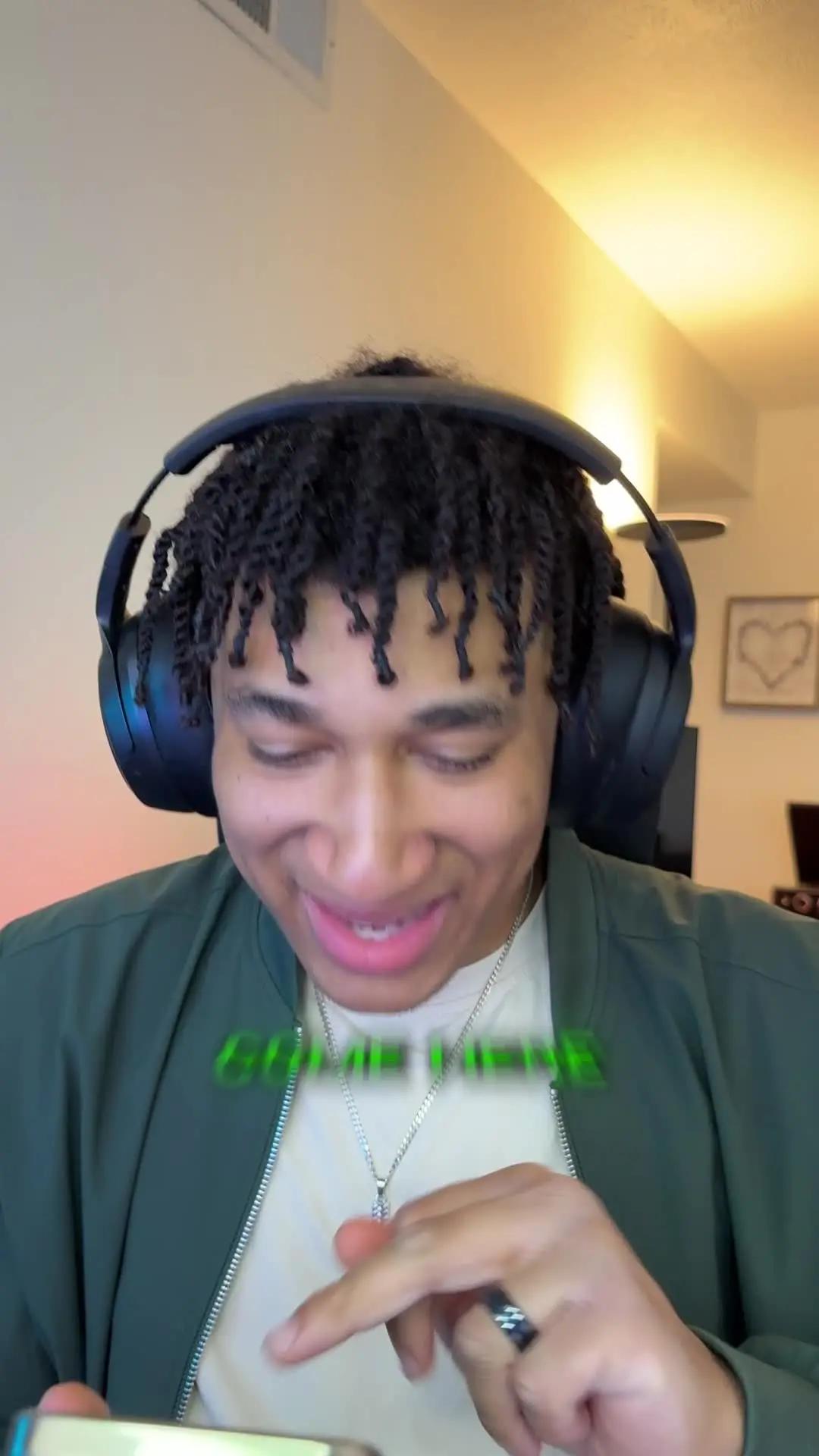 Raise a pet on your lock screen