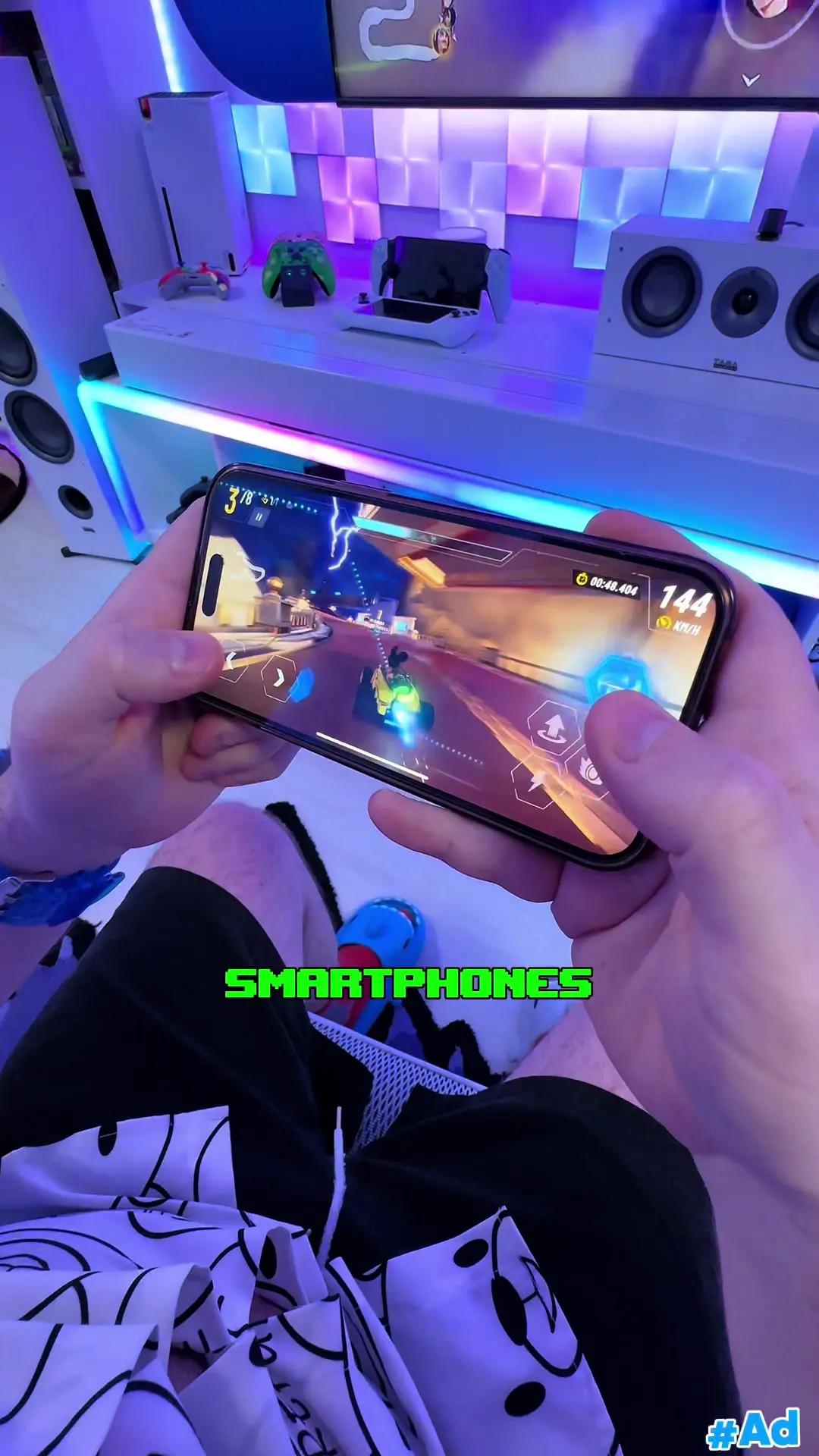 Ya está disponible Disney Speedstorm mundialmente para móviles! 🤩 Ahora podréis jugar conmigo y retarme a unas carreras! Con el código DS_MOBILELAUNCH tendréis un montón de regalos 🎁 en el juego ! #Ad