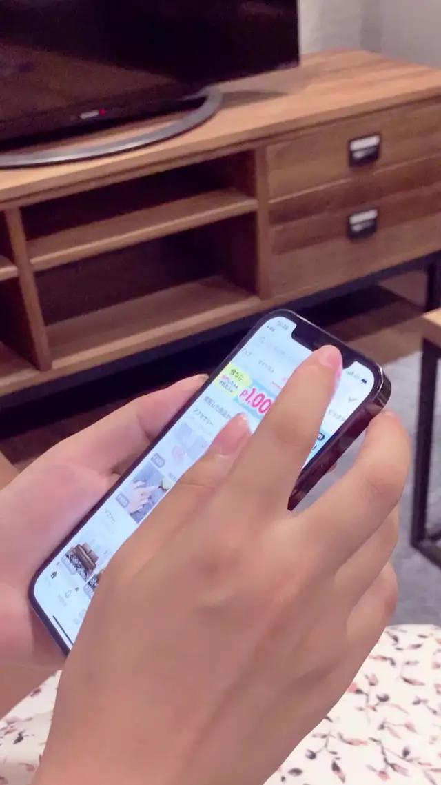 メルカリなら、欲しいもの見つかる。
