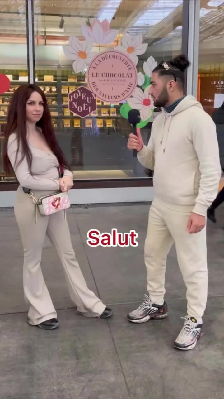  #beurteletchat #rencontre#applicationBeurtelechat un service de rencontres tête à tête à partir de votre mobile. 100% gratuitwww.beurteletchat.com