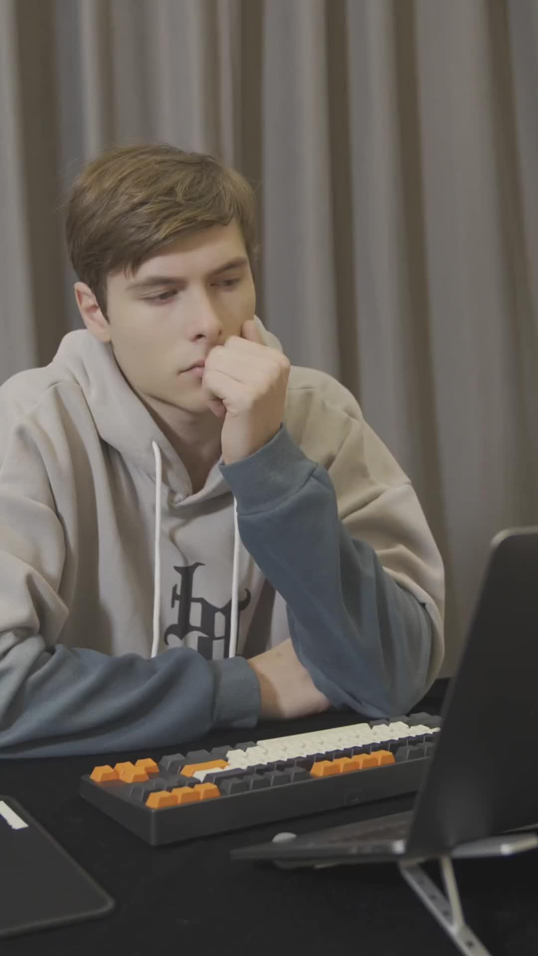 CV Builder App, CV Maker App to create your CV!