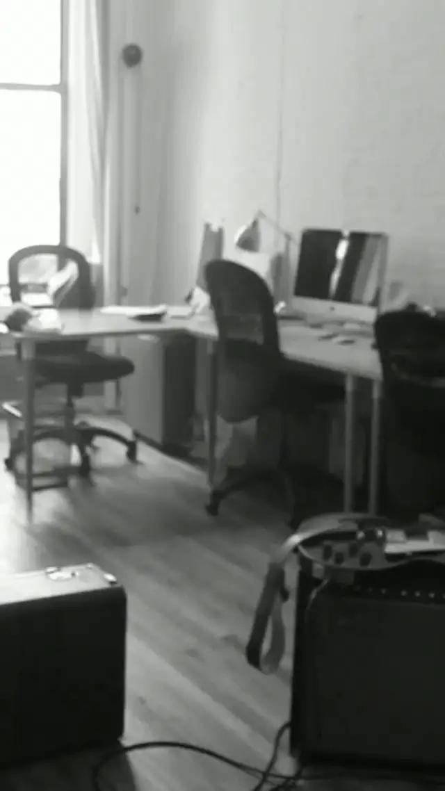 カラオケ新体験、歌でつながるSNS！歌トレ始めよう！