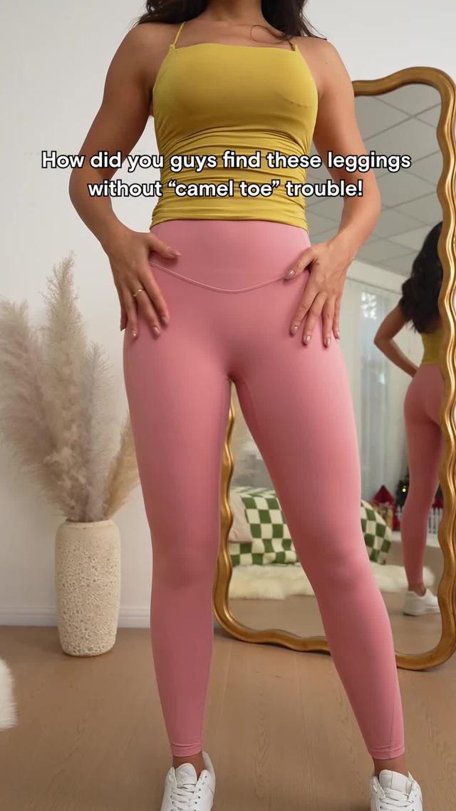 UP TO 70% OFF+FREE SHIPPING 1st ORDER!