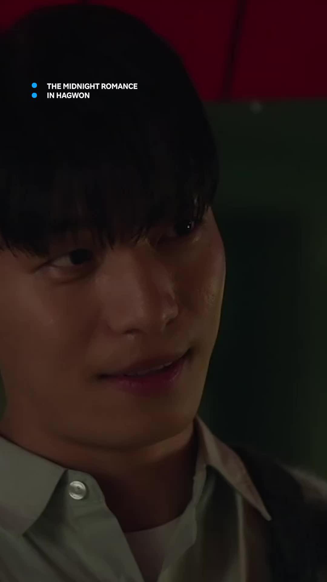 Um ex-aluno e professor se reencontram em The Midnight Romance em Hagwon. Assista agora no Viki!