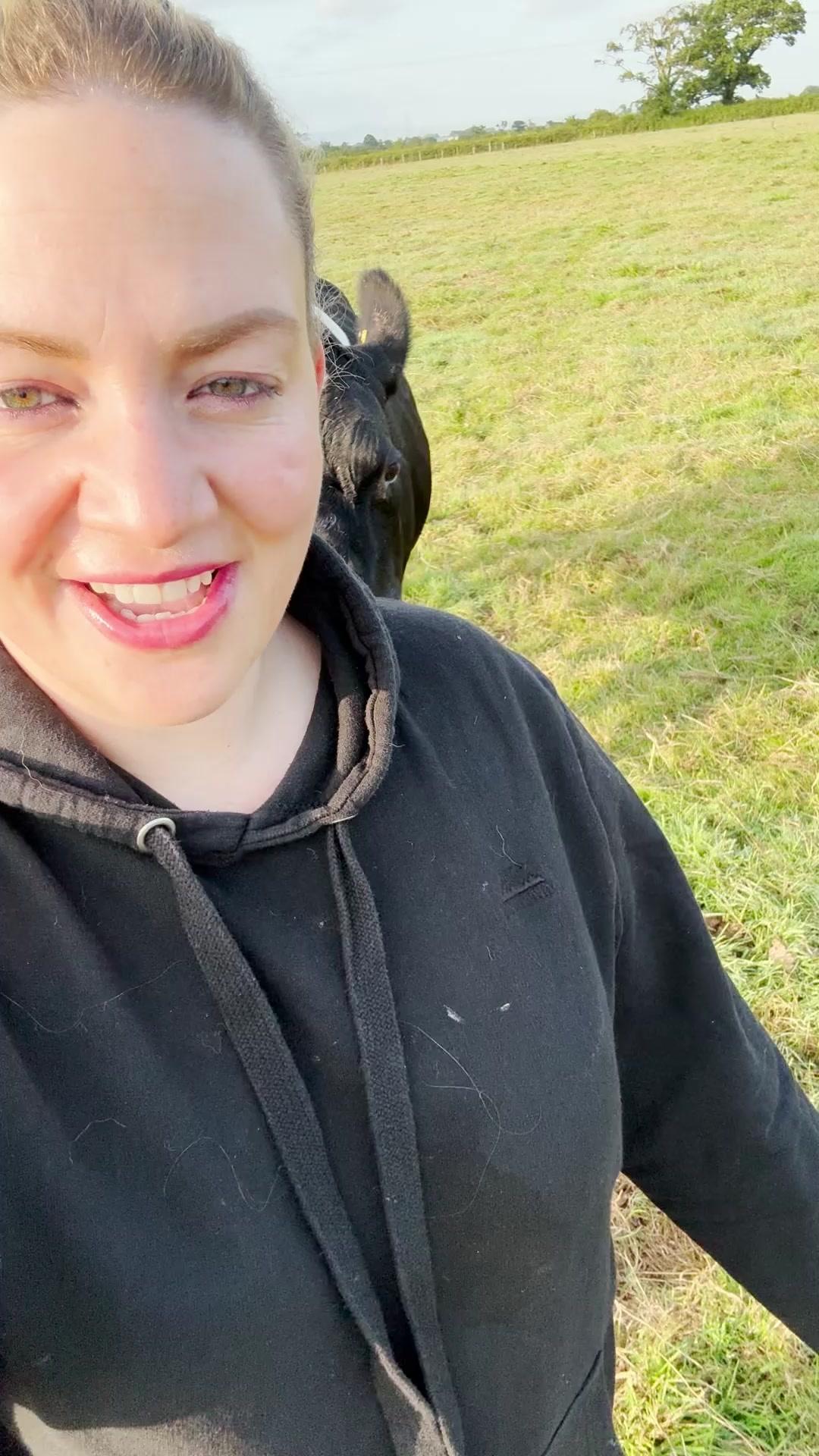 My First ever AD for Milk Farm Tycoon  🙈 #ad #myfirstever #simone #simonedawson #farm #farming #farmtok #farmingtiktok #milkfarmtycoon #advertisement