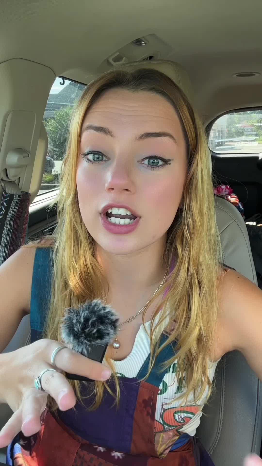 Download your favorite songs for free and listen offline and with no interruptions.