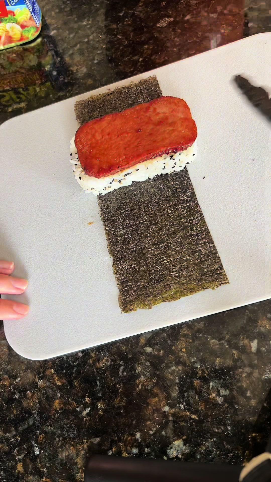 Use up what you have at home! Check out the ReciMe app, link in bio 😋😋😋 #fyp #foodies #spammusubi #recipeapp #zerowaste #mealideas
