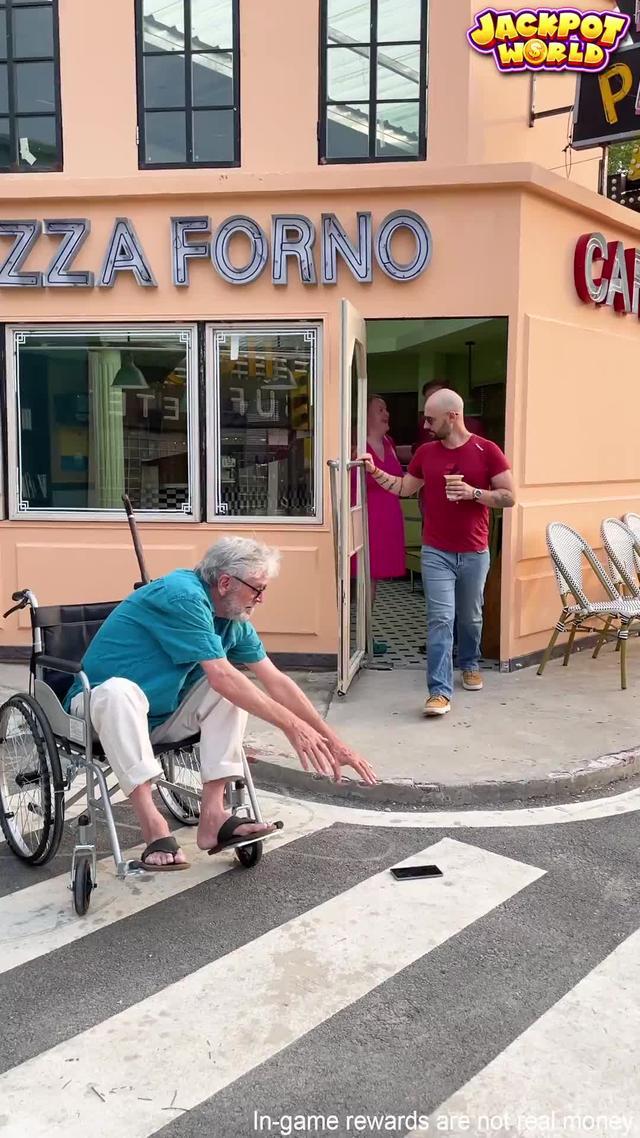 Try to hit 2 Jackpots in 5 mins